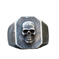 Bague massive Tete de mort