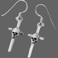 Boucles d’oreilles tête de mort sur une croix Argent -