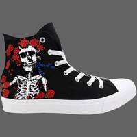 Chaussures Squelette et doigt d’honneur - 34.5 - Chaussures