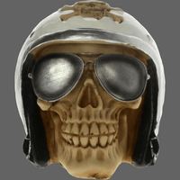 Sculpture tête de mort Biker avec un casque et des lunettes