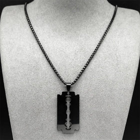 Collier Lame de rasoir Gothique