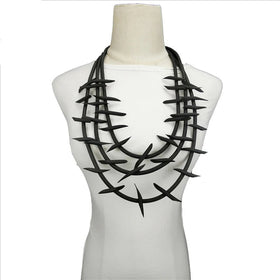 Collier Gothique Étonnant