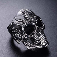 Bague acier effrayante Terminator