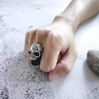 Bague tête de mort ouvre bouteille !! pour homme