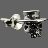 Boucles d’oreilles tête de mort avec un chapeau - Boucle d 