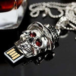 Collier Tête de mort clef USB - 8GB - Collier