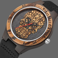 Montre tête de mort bois