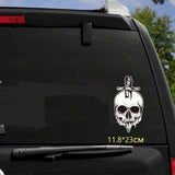 Sticker tete de mort transpercé par une dague 11.8x23cm - 